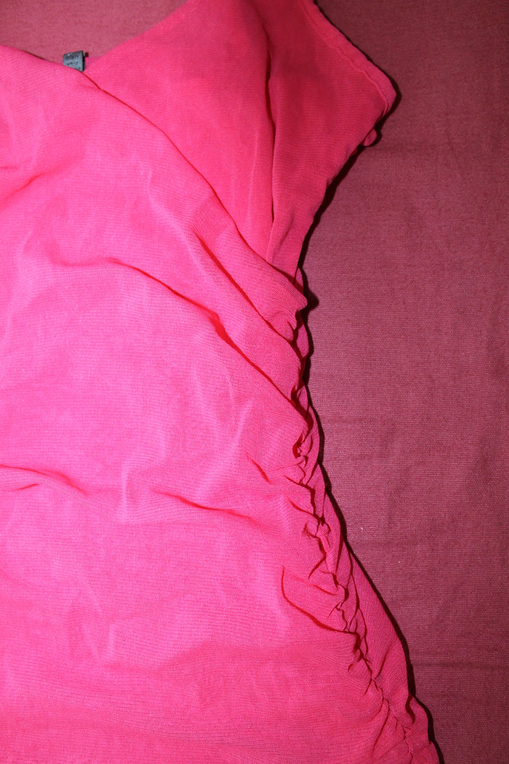 süßes Spaghettiträger Oberteil / Partyoberteil leicht transparent in pink