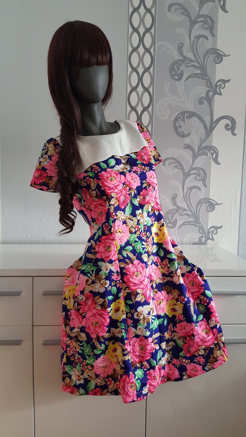 Blumen Kleid XL 40 42 dehnbar Pink Bunt Neu