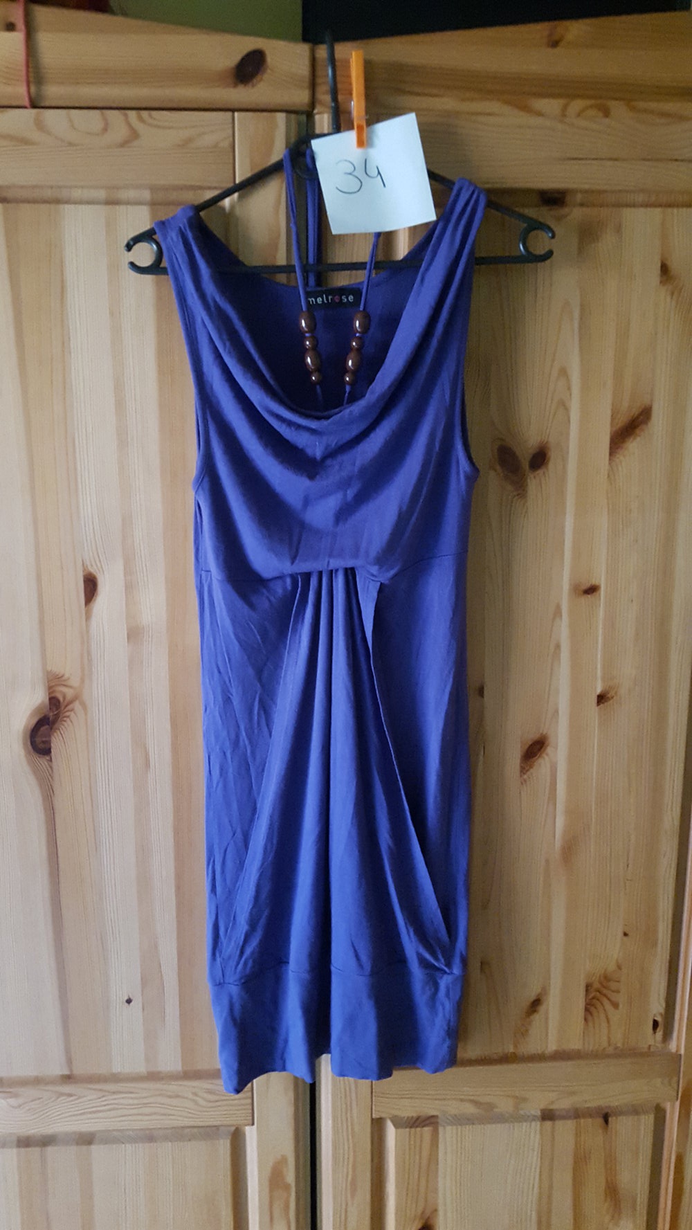 Schönes lilanes Kleid