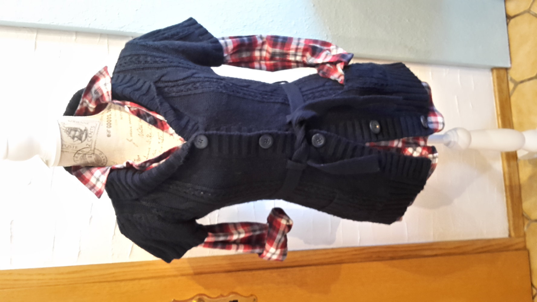 kuschelige, kurzärmliche Strickjacke 