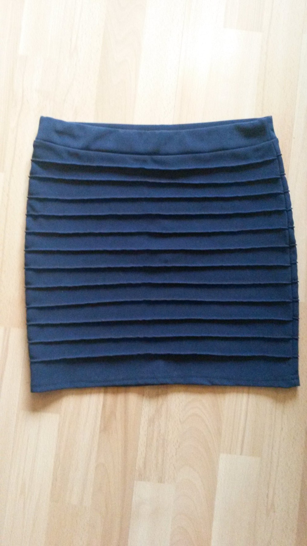 Eleganter Blauer Kurzer Falten Rock