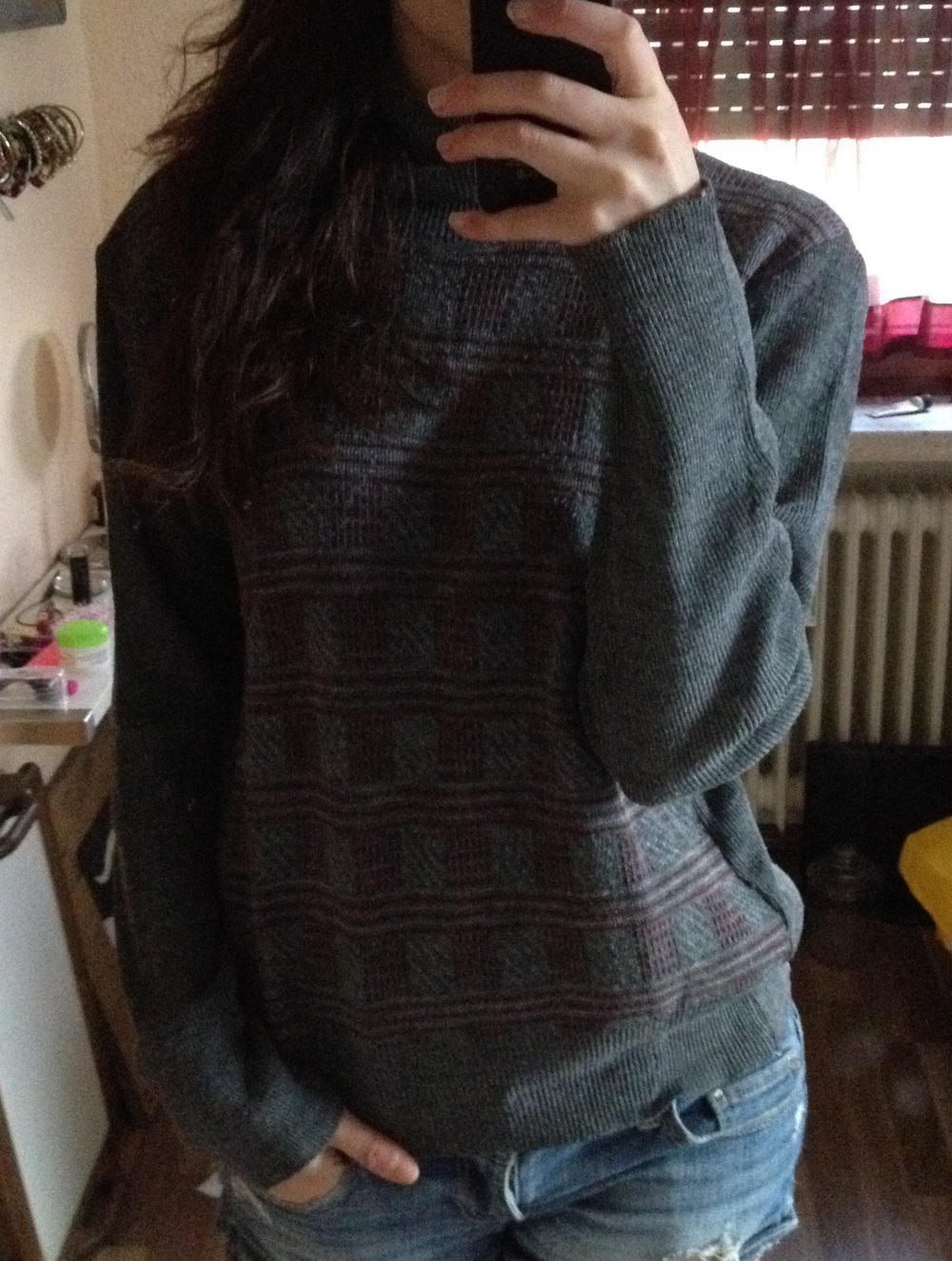 grauer Vintage Pullover mit Muster