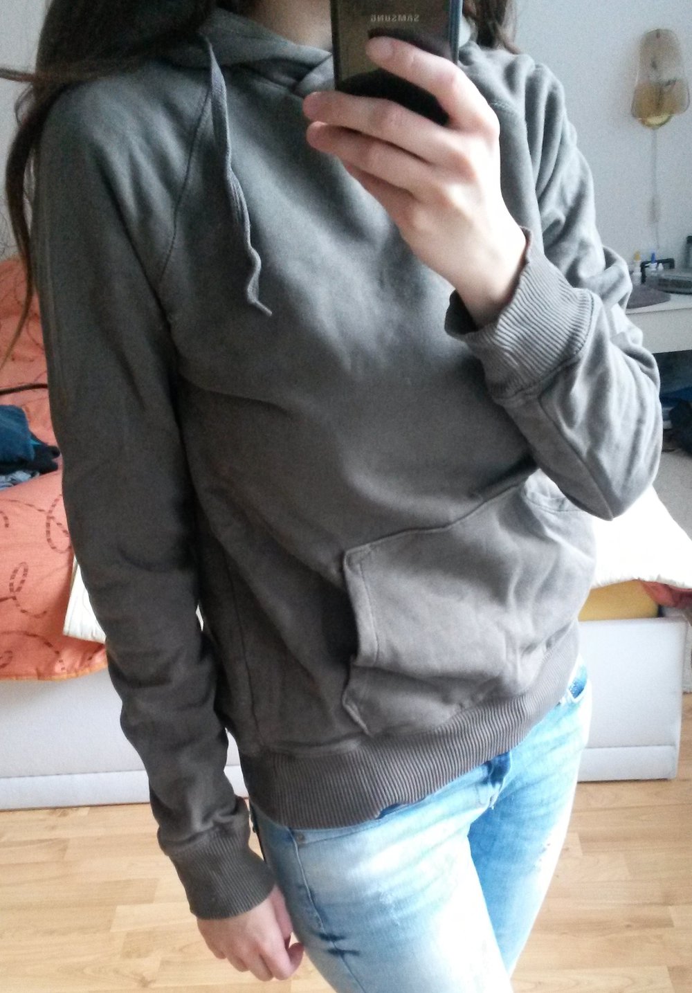 Kapuzenpullover grau/braun Gr. 36