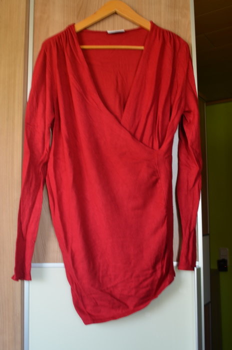 Rotes Wickeloberteil