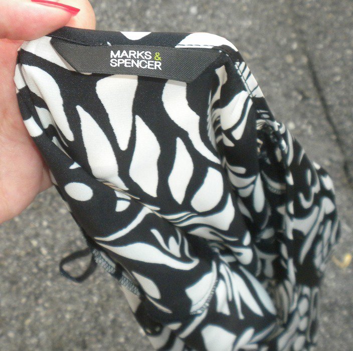 schwarz weißes Kleid, Marks&Spencer, Größe UK12 EU40