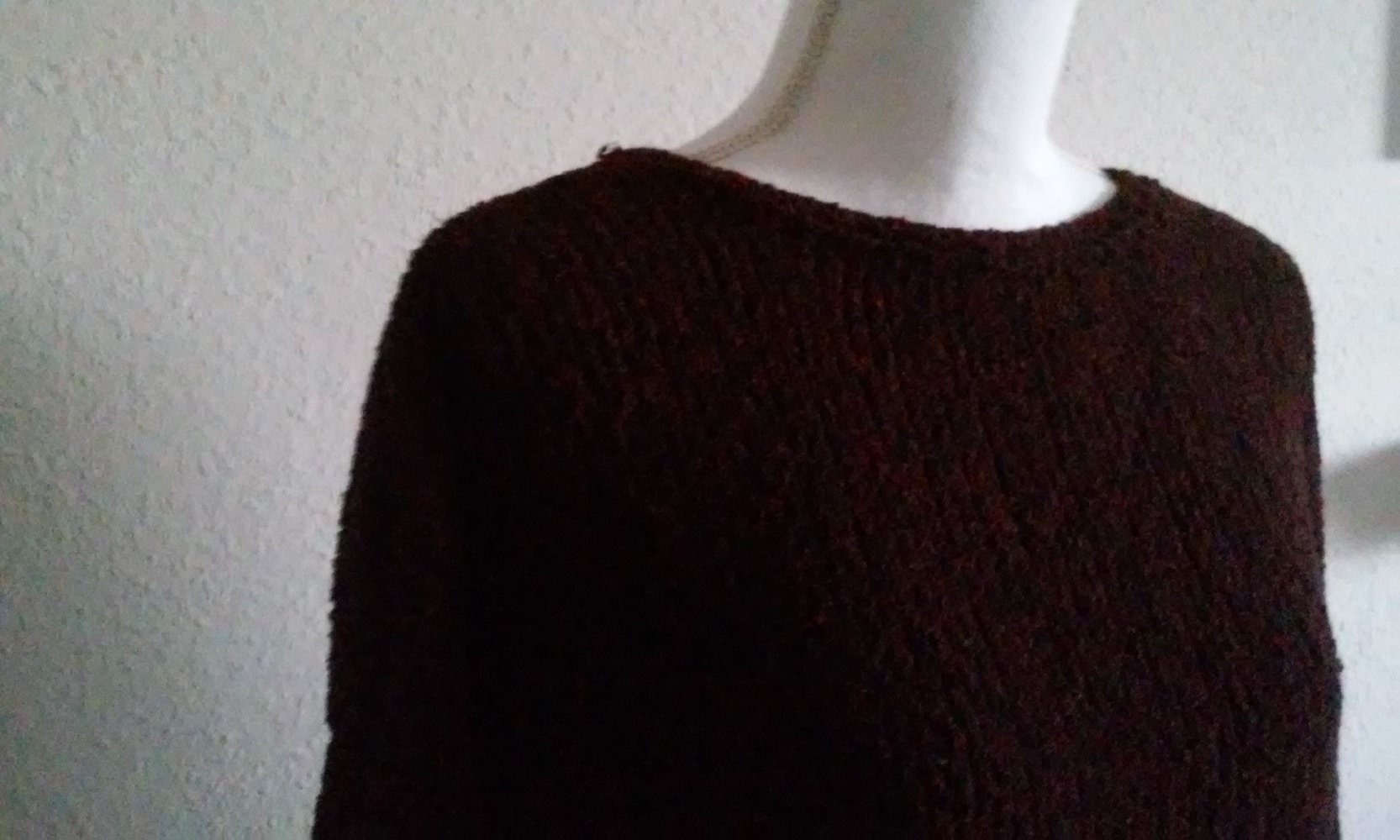 Handarbeit Rollkragenpullover Pulli Rolli Pulloverkleid/Kleid -handgestrickt- weinrot/schwarz Gr.36 ungetragen! neu