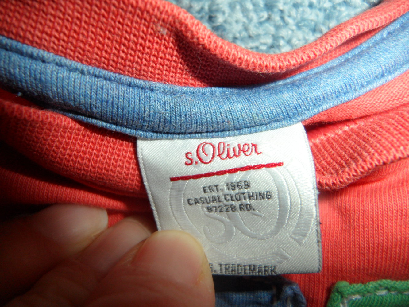 S.Oliver tolles Langarmshirt mit Fisch-Applikation