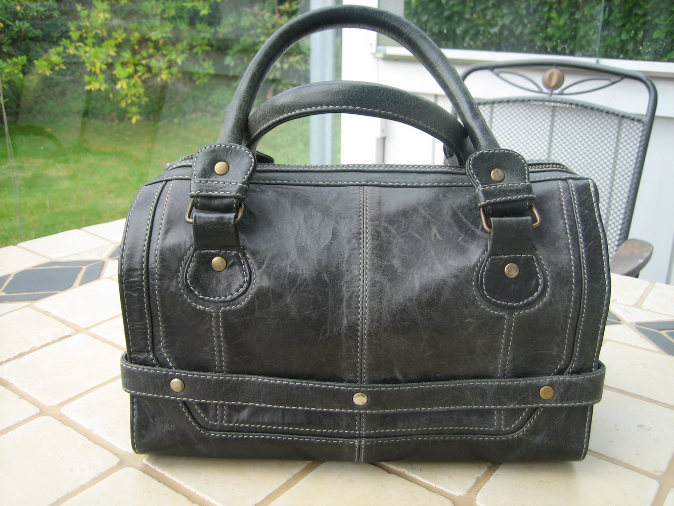 Megastarke Echtleder - Handtasche, Grau, sehr aufwändig + geräumig!