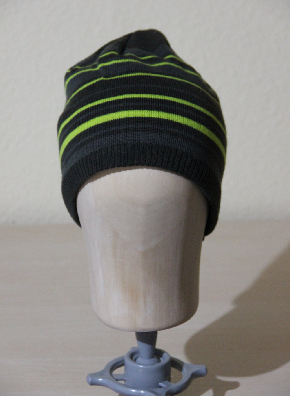 Gestreifte Quechua Strickmütze für Herren
