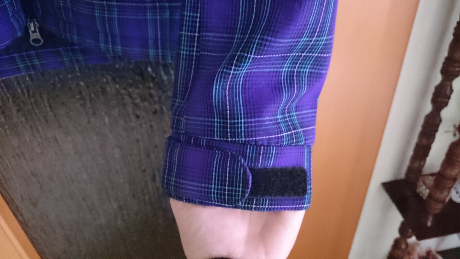 lila Winterjacke