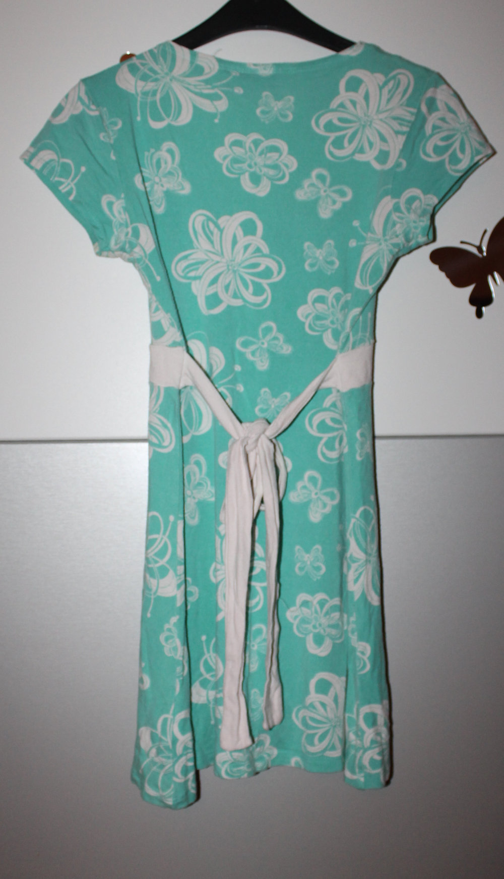 schönes Babydoll Oberteil in türkis mit Blumen und Schmetterlingen