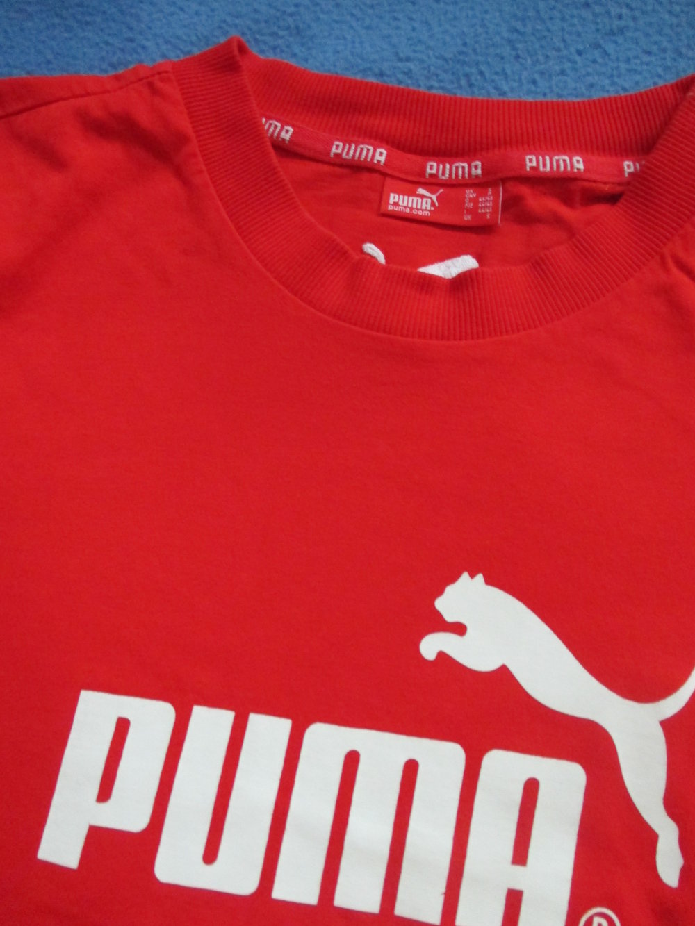 NEU * Herren oder Damen * Unisex * Basic * Freizeit * Sport * Kurzarm * Print * T- Shirt ''PUMA'' Gr. 44- 46, 48/ S- M * rot * weiß *