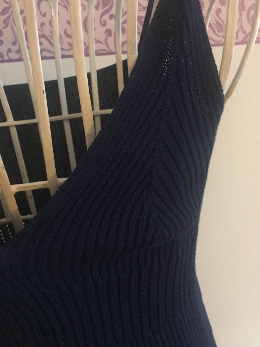 Dunkelblaues Strickkleid stretchig