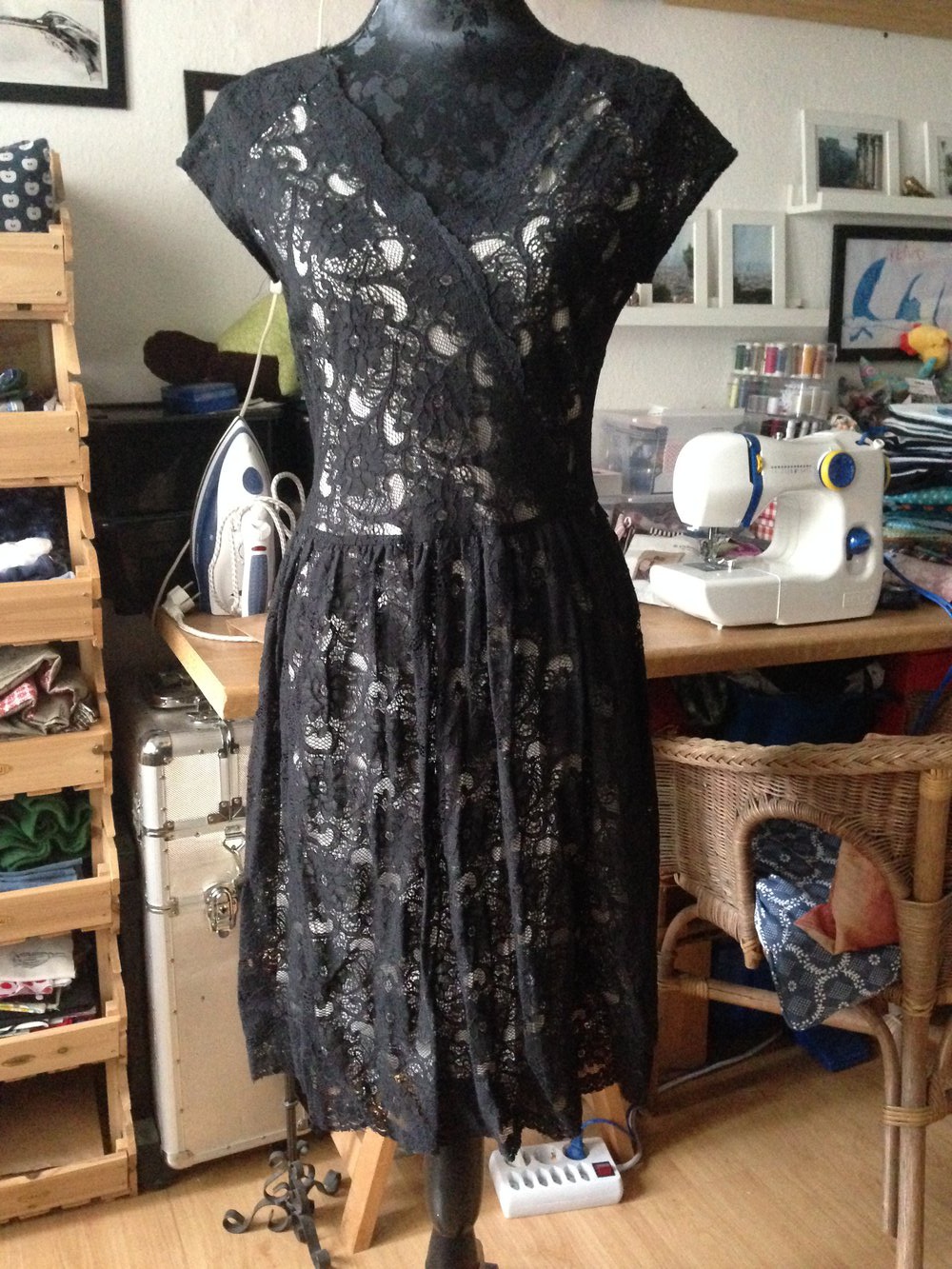 Spitzenkleid 
