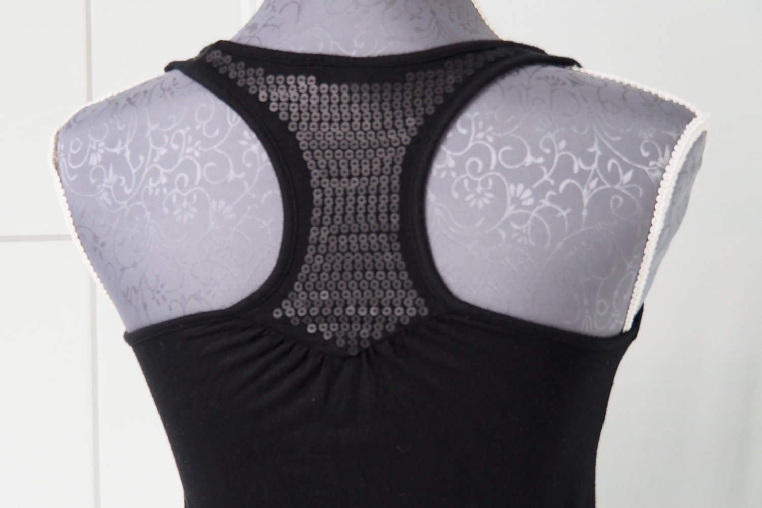 schwarzes pailletten Top 