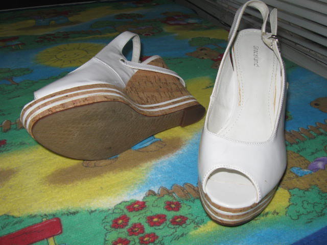*** Neu ~ Super ~ Bequem ~ Keilabsatz ~ Slingbacks ***