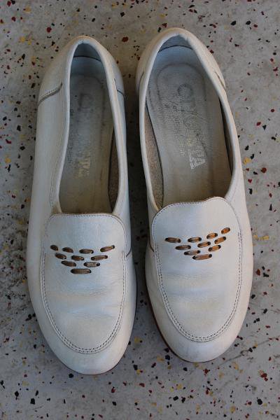 Vintage 70s ORICOSTA Vollleder Echt-Leder Mokassin Loafer Slipper creme offwhite