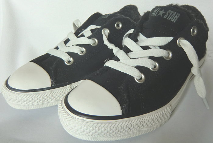 Schwarze Chucks - Slipper!