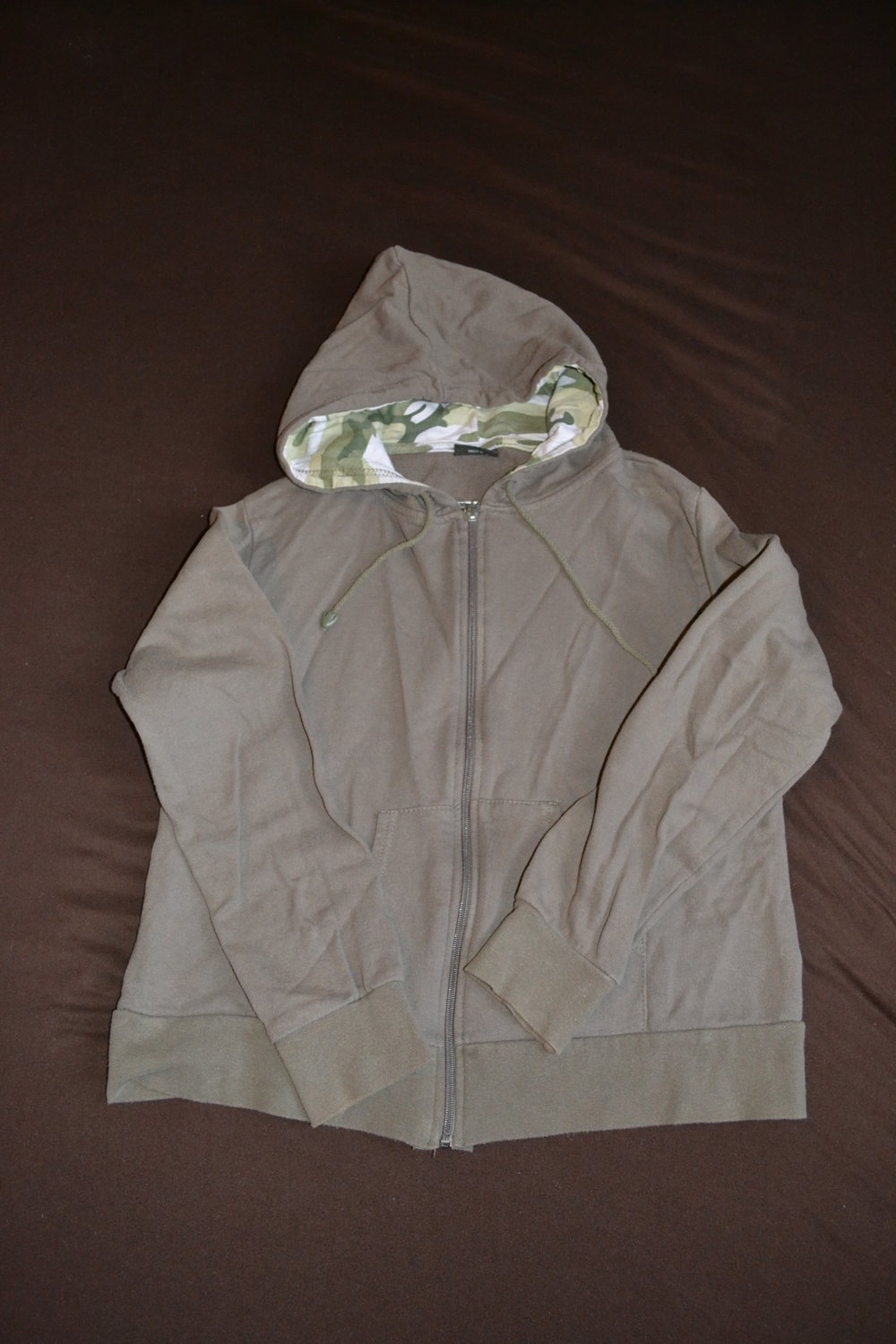 Jacke mit Kaputze Gr. L