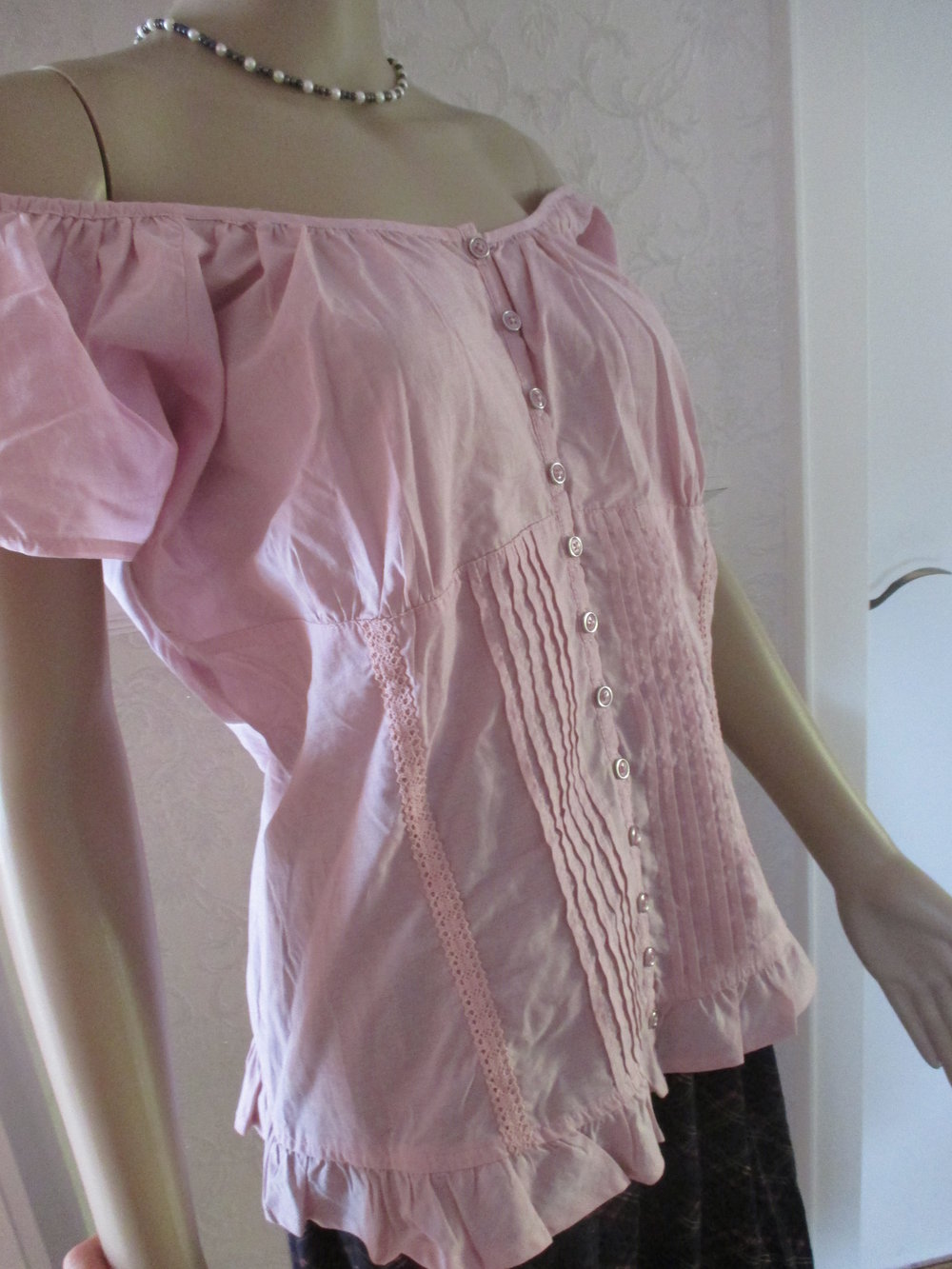 NEU * Carmen * Off Shoulder * Baumwolle Spitzen * Rüschen Romantik * DESIGNER * Bluse Gr. 40- 42/ M, alt- rosé rosequarz * pastell *
