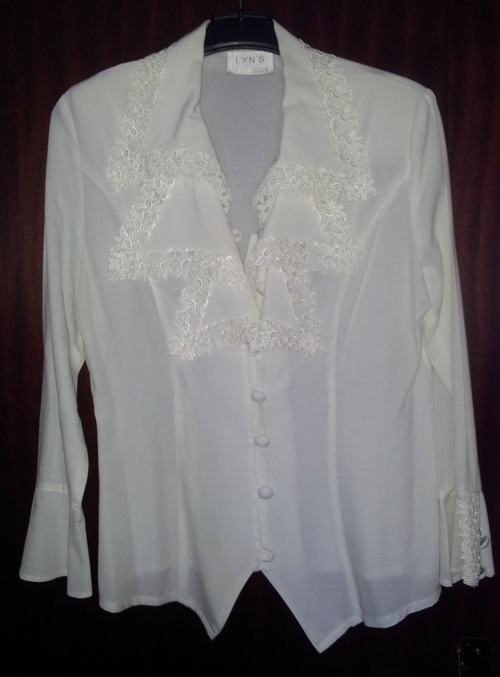 Wunderschöne, festliche Bluse 36 / 38 cremefarbend