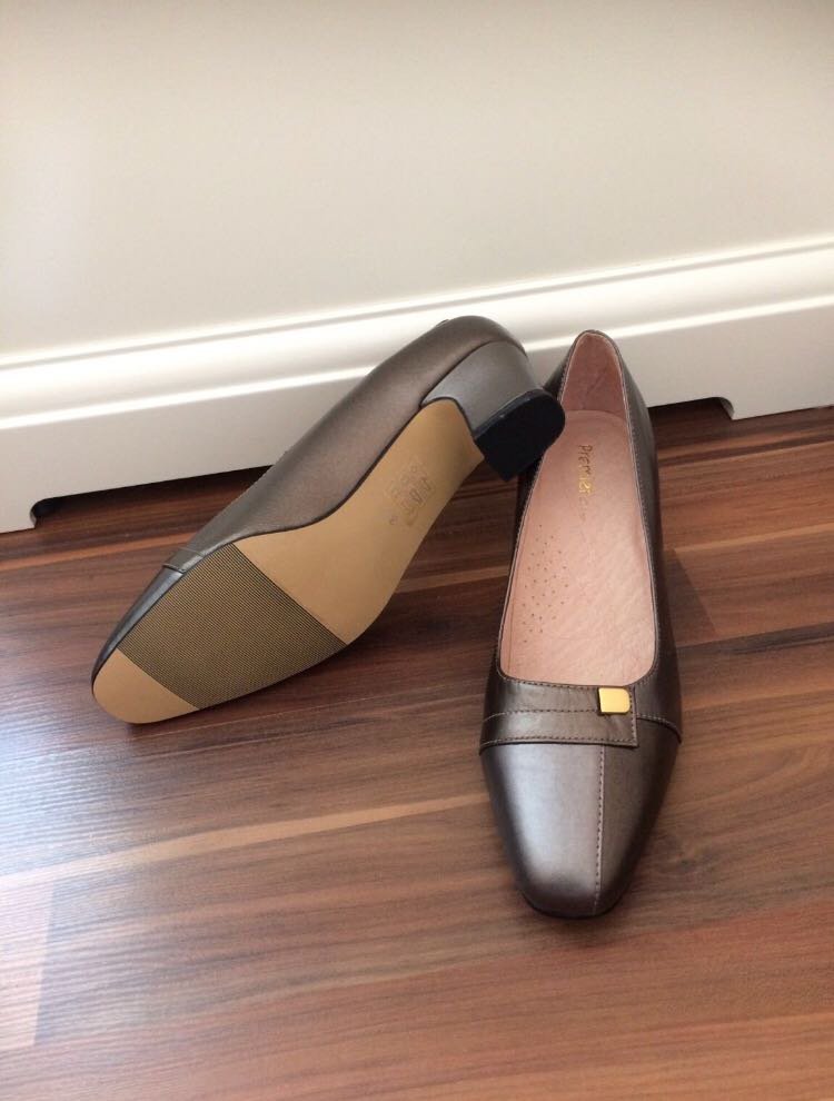 neue Pumps Gr.39