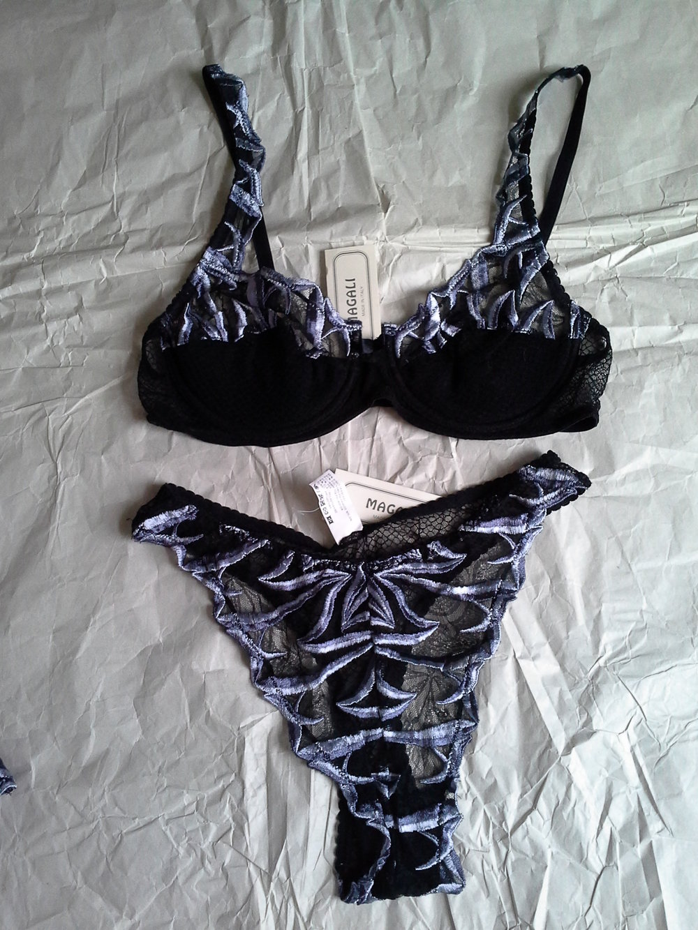 Unterwäsche Set mit Tanga 75B und 38