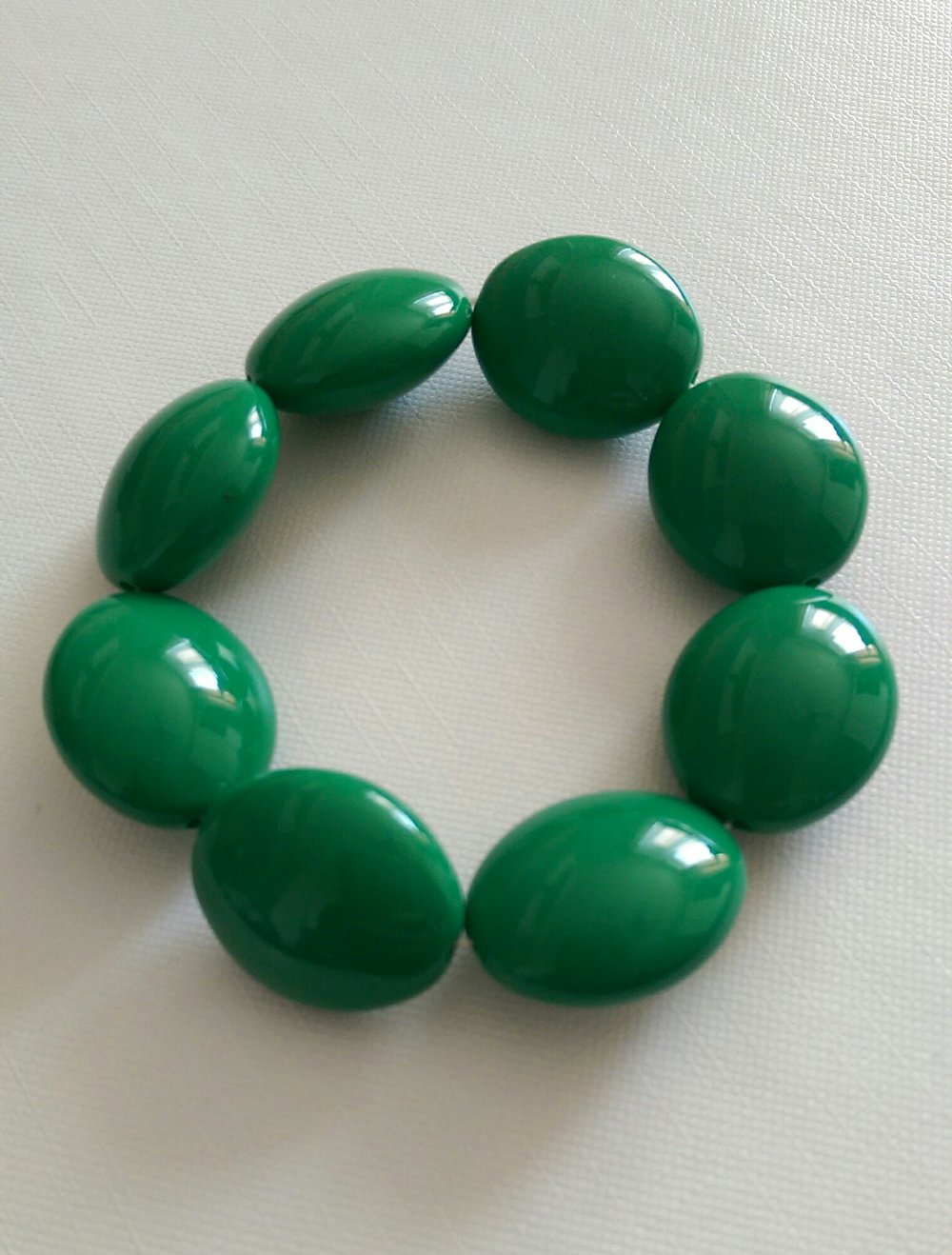 grünes Armband