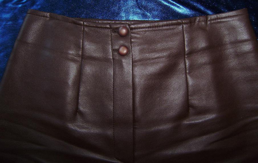 Short, Hot-Pants High Waist in Lederoptik braun Gr. 38