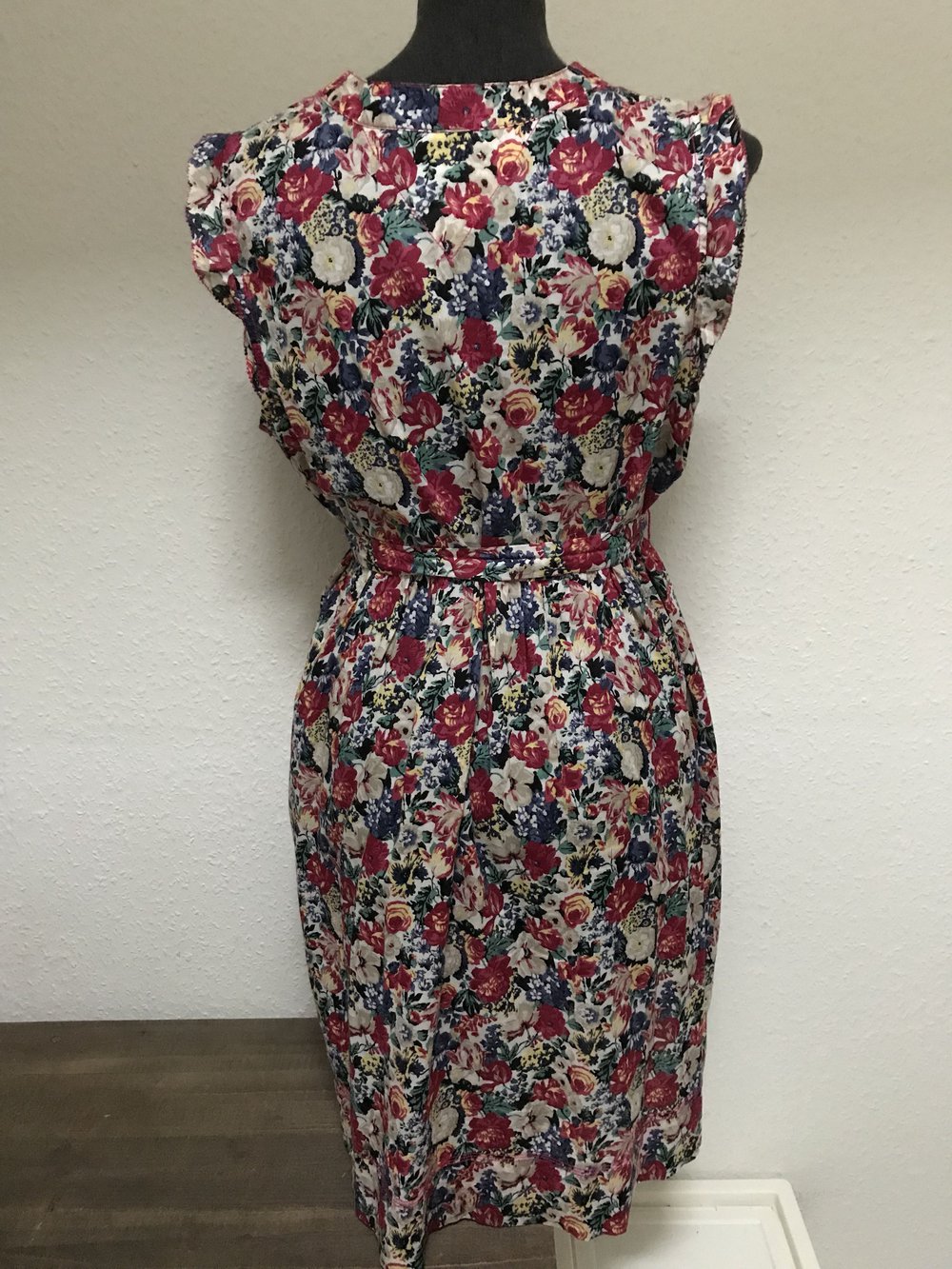 Kurzes Blumenkleid von Tommy Hilfiger Denim