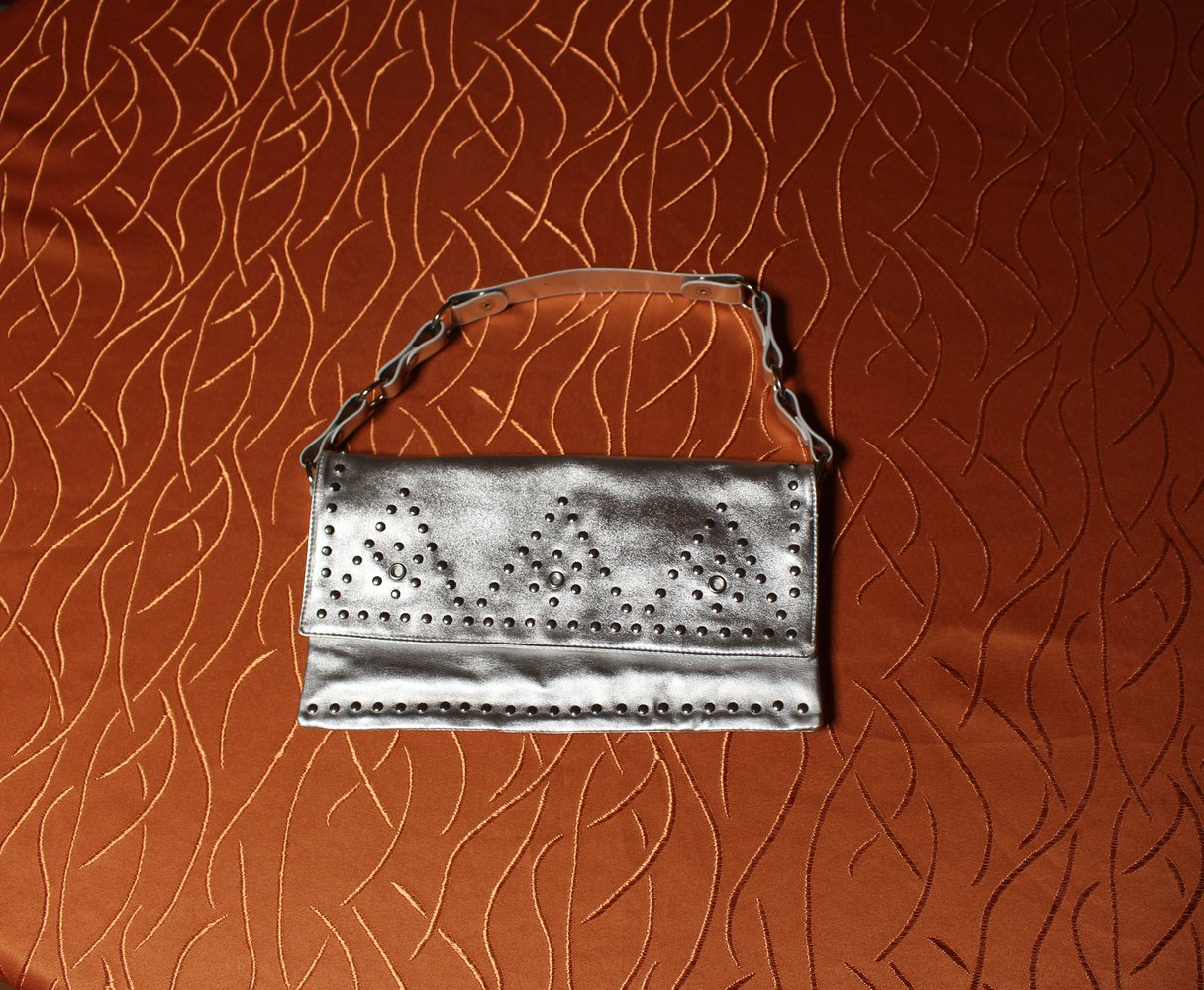 18. Neue Abendtasche/Clutch  von NafNaf (Paris)