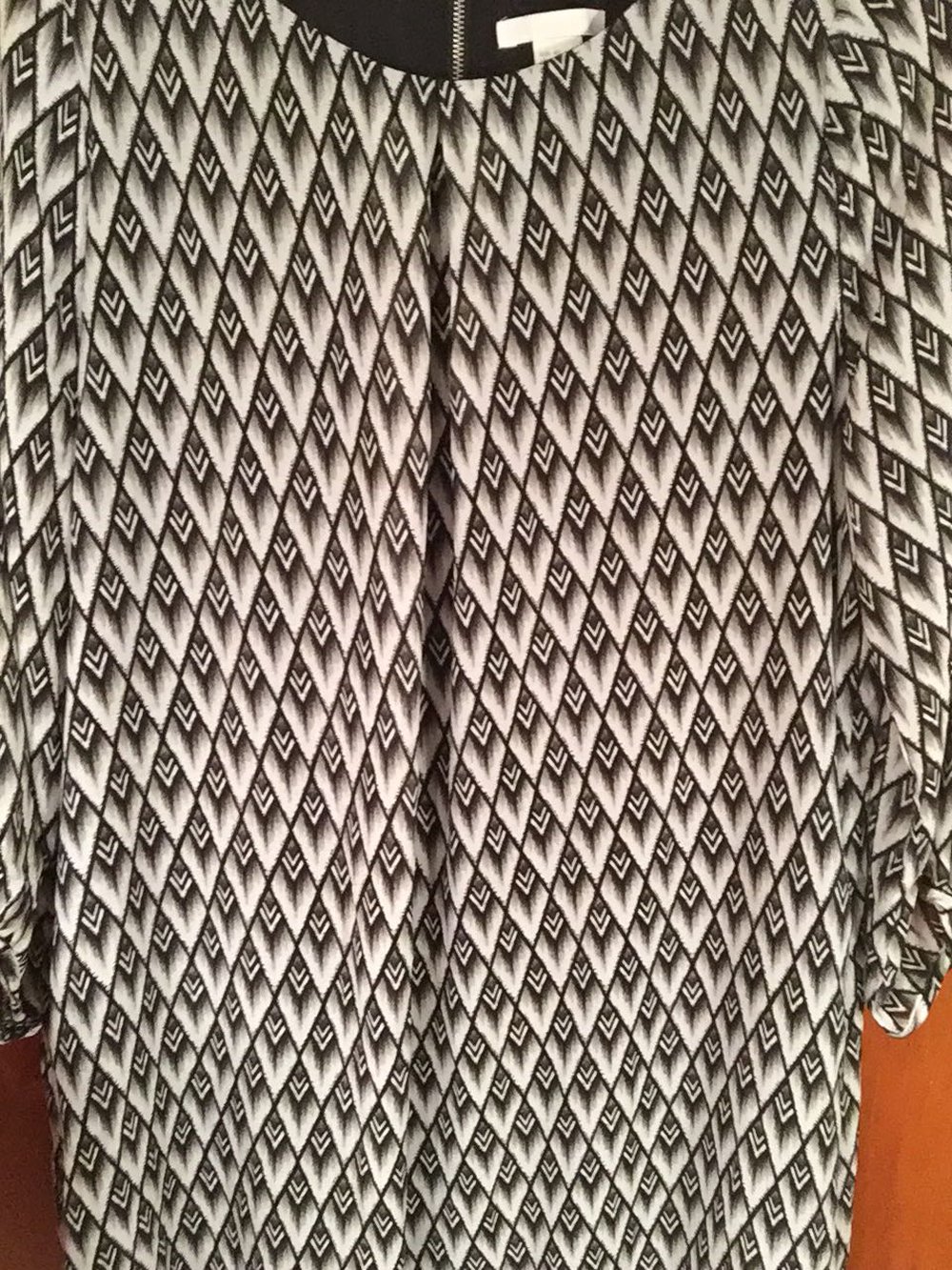 Chiffonpolyester Kleid NEU