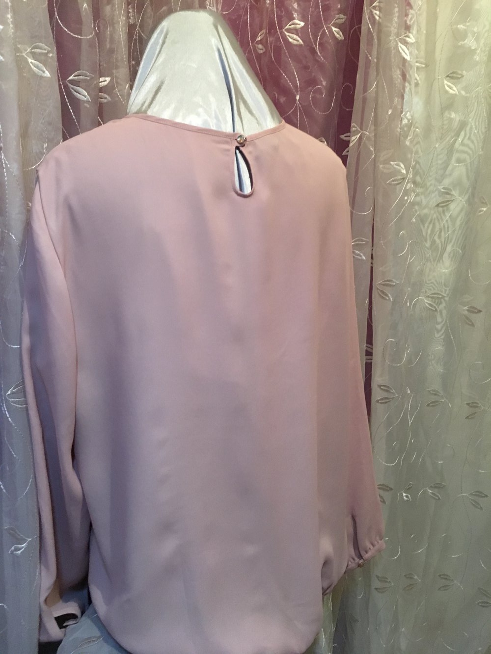  Fein fließende Bluse  in einem zarten rosa