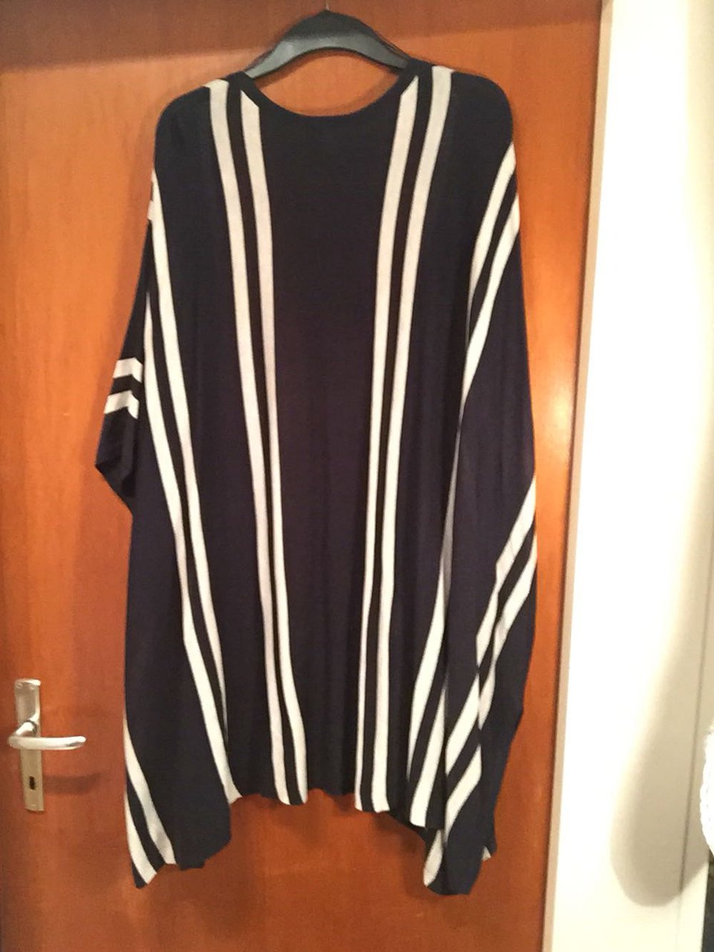 Feinstrickjacke NEU