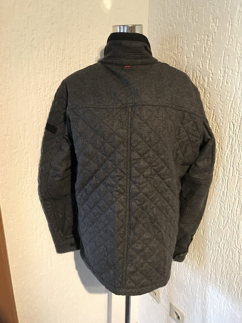 Strellson Winterjacke Größe 50 grau Herren Jacke Thermore 