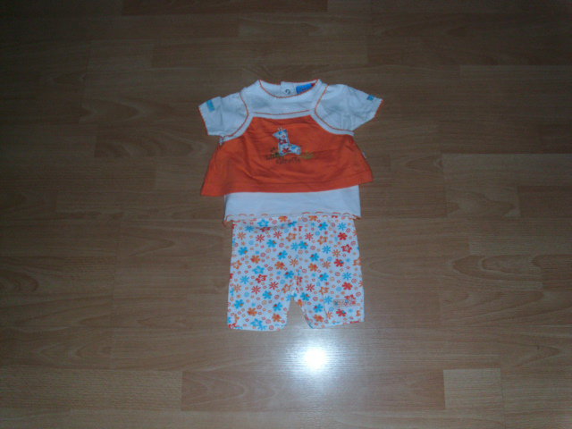 3 Teiler von Topolino, T-Shirt, Top + kurze Hose, Gr. 74