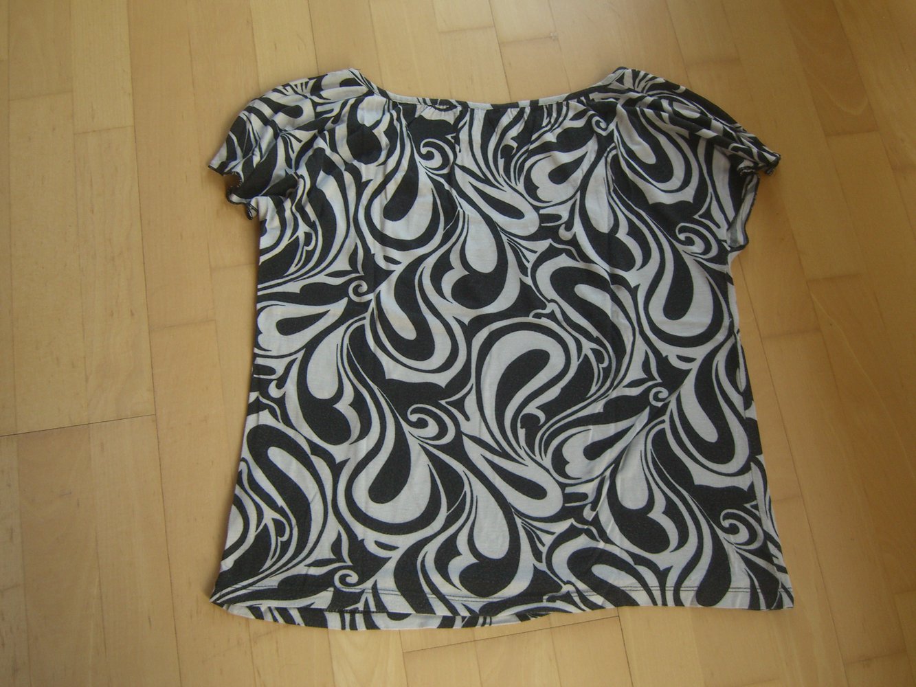 H&M gemustertes Tunikashirt