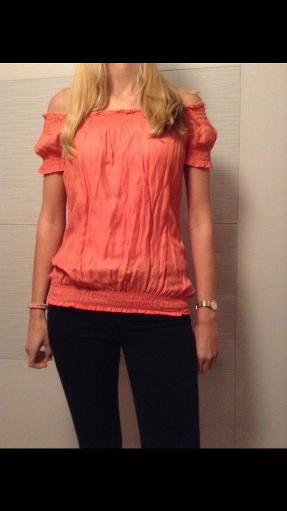 Bluse lachsfarben schulterfrei 