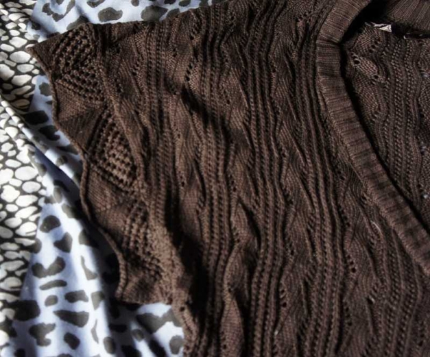 Schöne Strickjacke in Braun von Flame in der Gr. 44 / L flame 