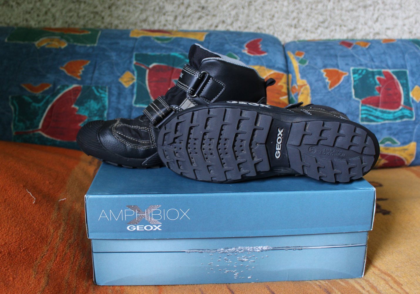 233. Hohe Sneakers von Geox, Gr. 37