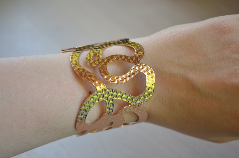 Goldener Armreif