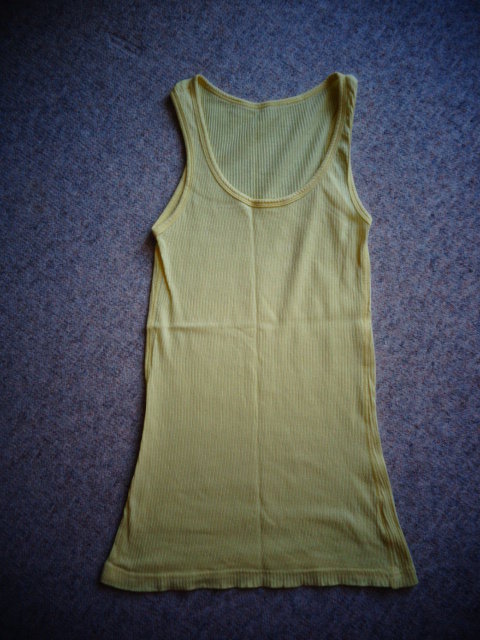 #Top Rippentop Longtop Gr. XS bzw. ca. Gr. 32/34 gelb 3,00 Euro