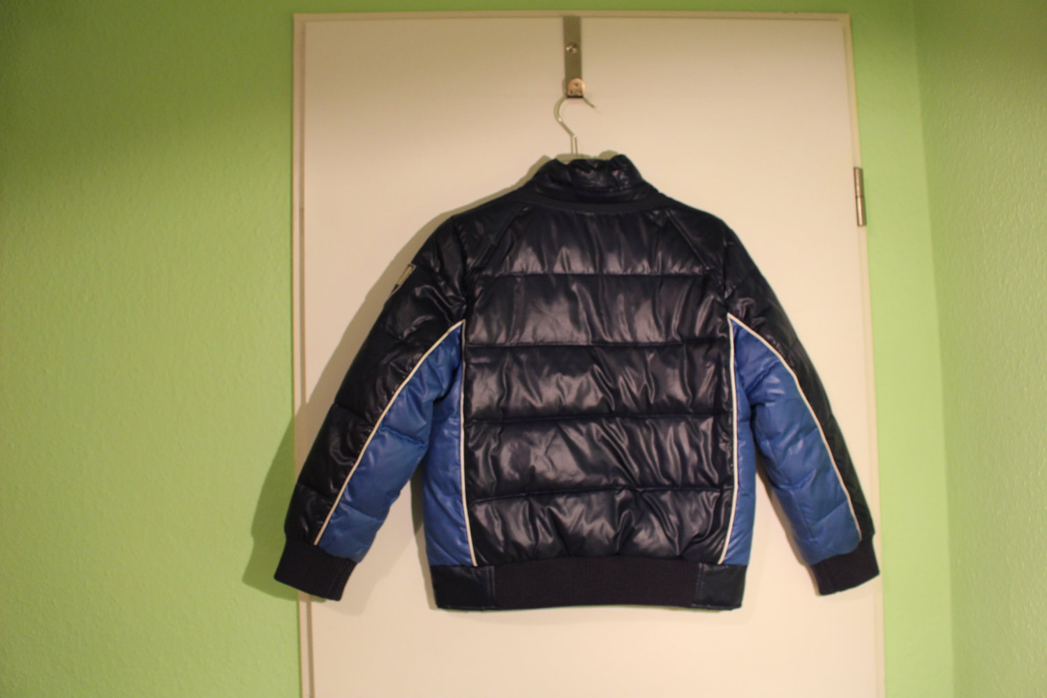 236. Winterjacke von GEOX, Gr. 134-140, 8 Jahre