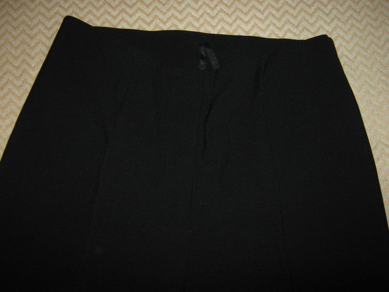NEU Business Freizeit Marlene- Style DESIGNER Schurwolle Schlag Hose Gr. 34- 36/ XS- S, schwarz Gothic