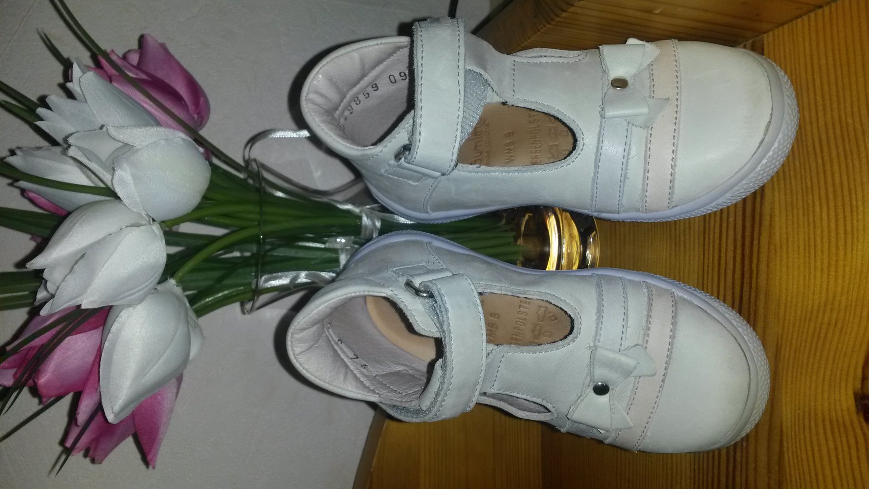 Däumling - beige Ballerinasandalen mit Schleife Gr. 22