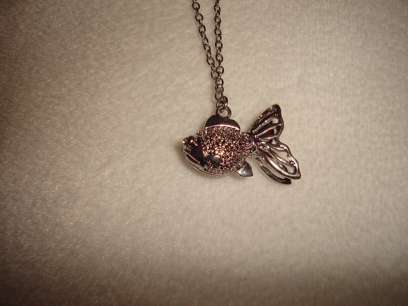 Primark Fisch Kette
