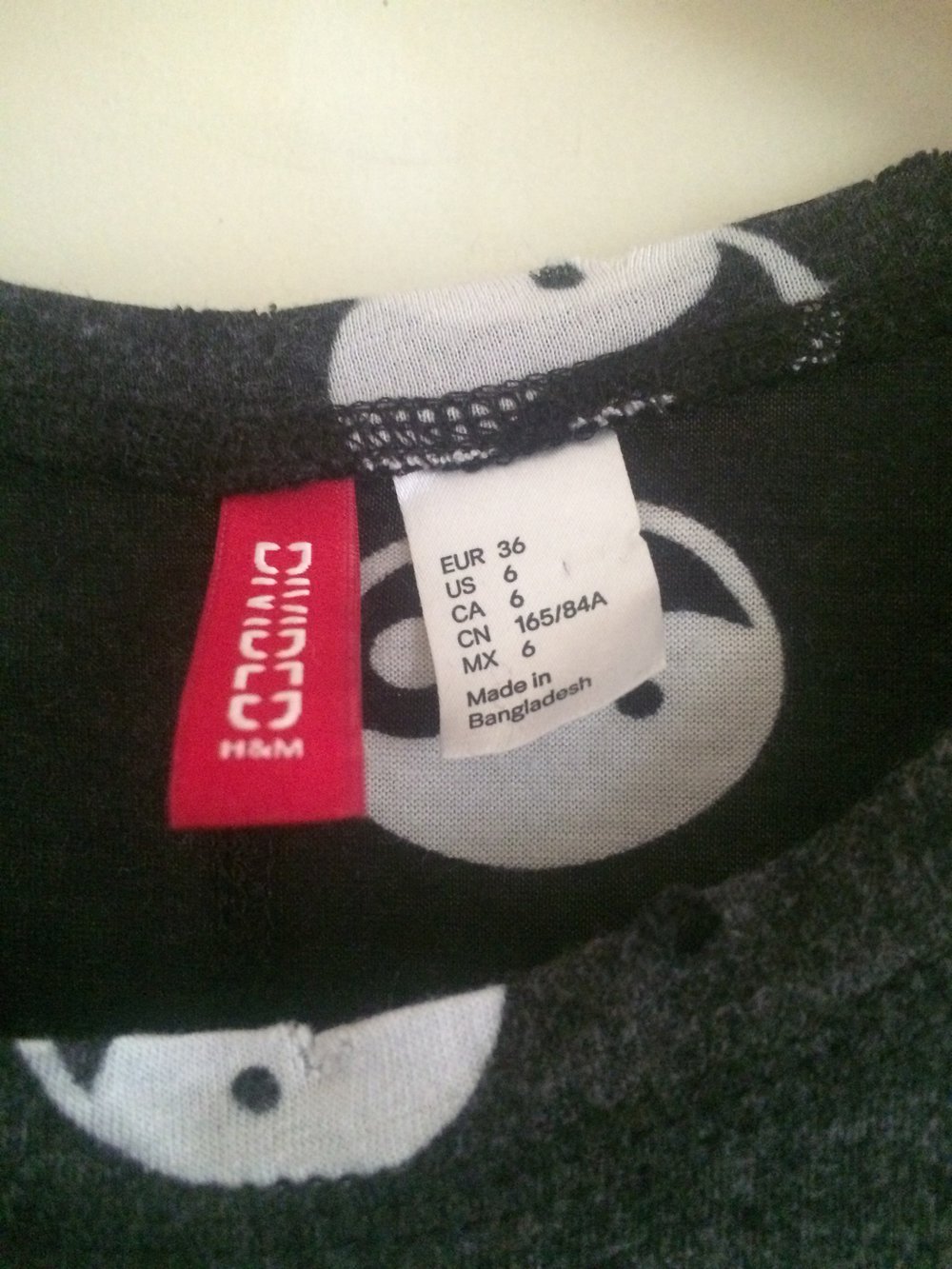 H&M Cut Off Tanktop Printmuster Ying&Yang