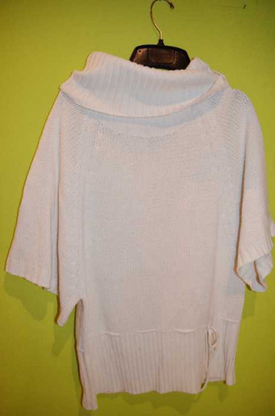 kurzärmliger Strickpulli