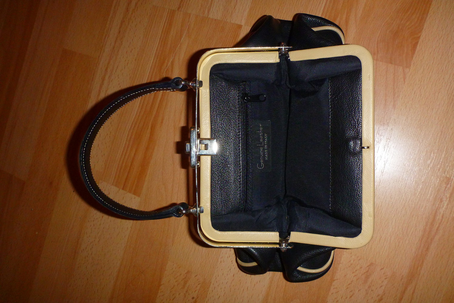 schwarze italienische Tasche, Genuine Leather