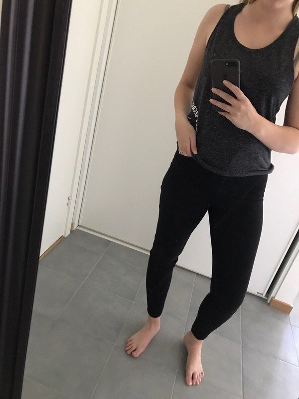 Victoria's Secret 
